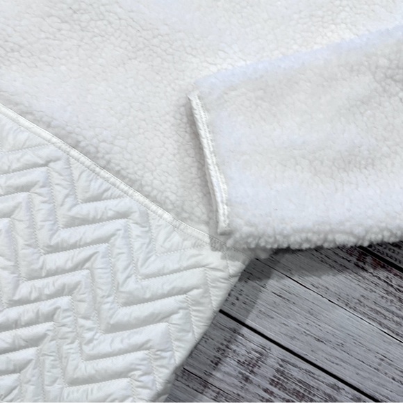 Athleta Cozy Sherpa Snap Pullover - Picture 6 of 9